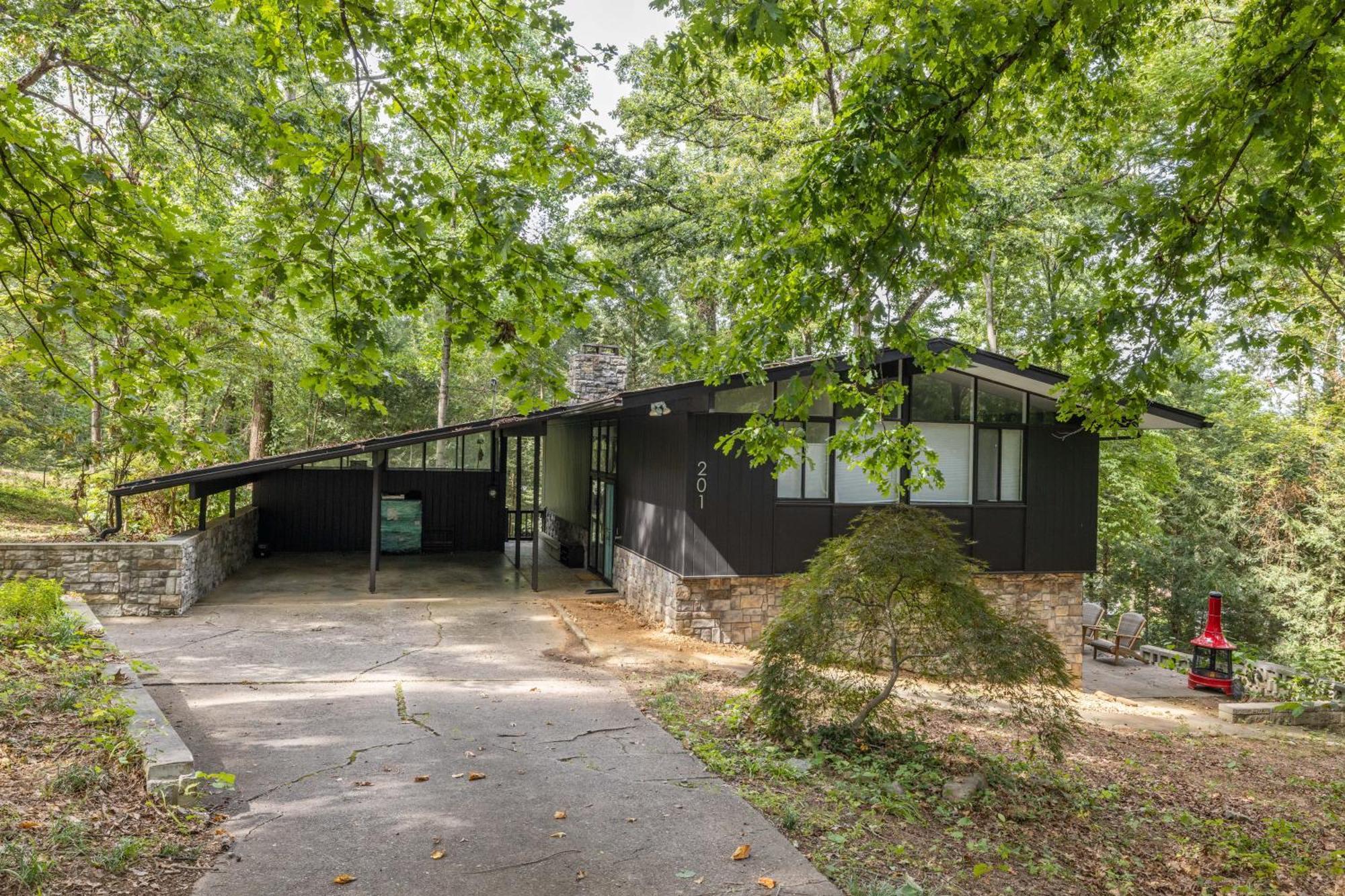 Pineview Haven Knoxville